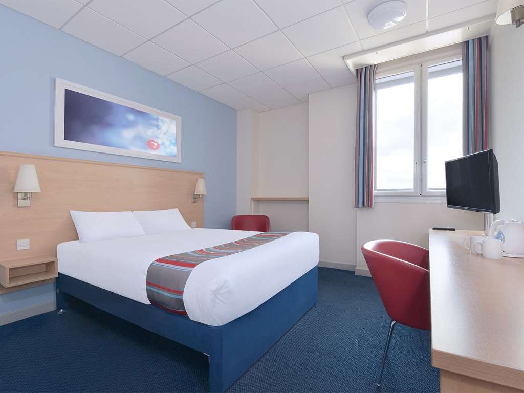 Travelodge Bedford Wyboston Habitación foto
